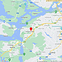 Karta över sydvästra Stockholm där Skärholmen är utmärkt med en röd plupp.
